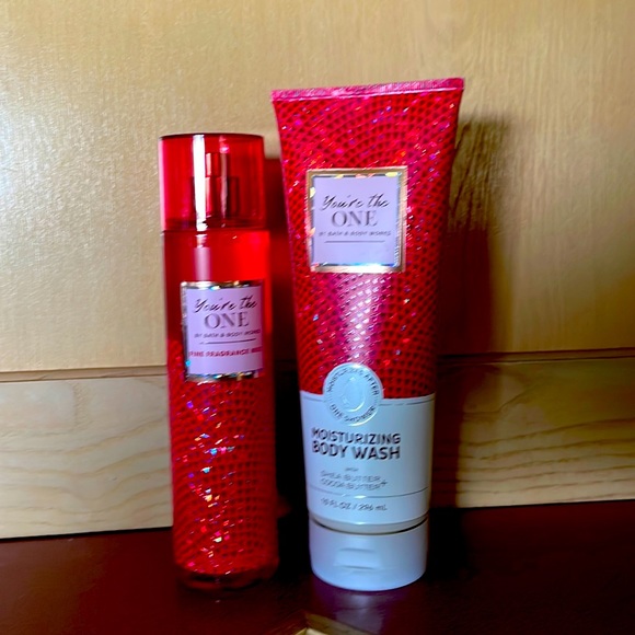 Bath and Bodyworks you’re the one moisturizing body wash & find fragrance mist! - Picture 2 of 13